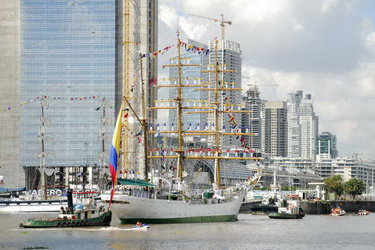 Grands voiliers à Buenos aires