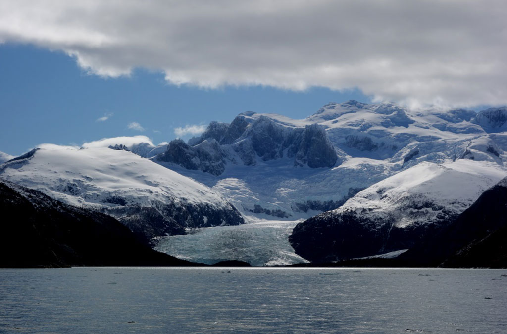 Le glacier Pia sous le soleil