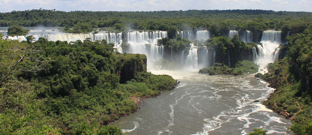 chute iguazu merveille naturelle