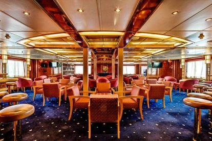 Sea Spirit club lounge