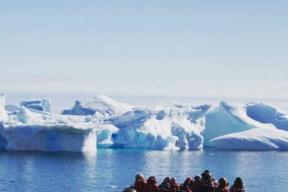 antarctique hebridean island sky