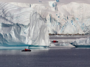 zodiac entre les iceberg