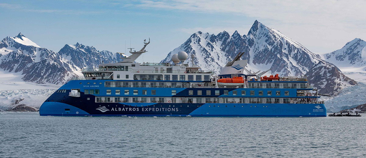 Ocean Albatros et Ocean Victory